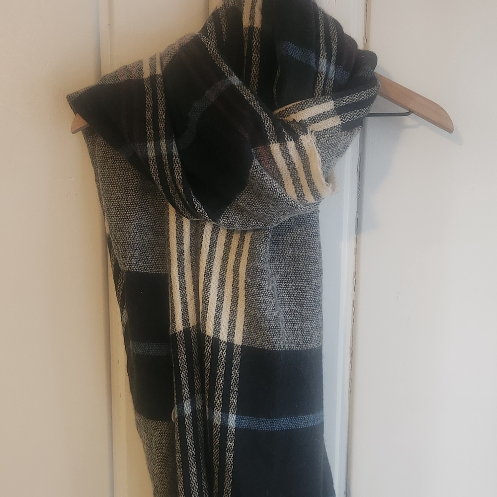 Plaid Black and White Oversized Blanket Scarf